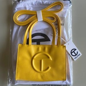 Telfar small shopping bag (yellow)